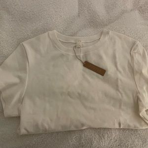 Skims Tee